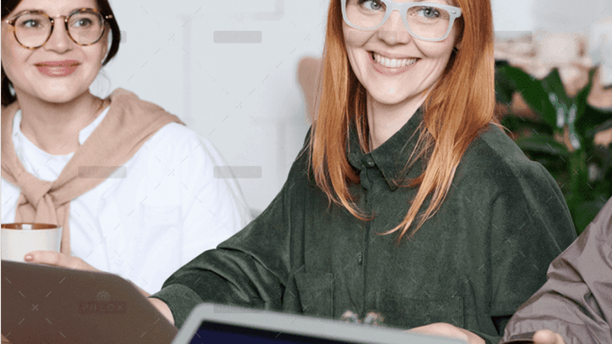 demo-attachment-1227-Rectangle-70-6